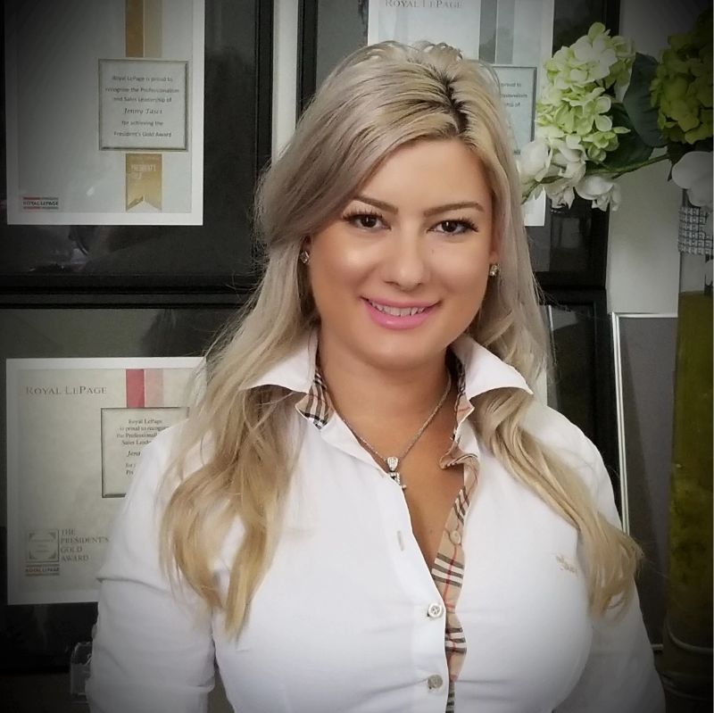 realtor photo