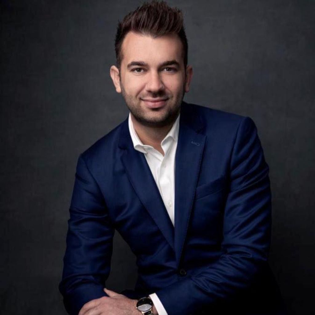 realtor photo