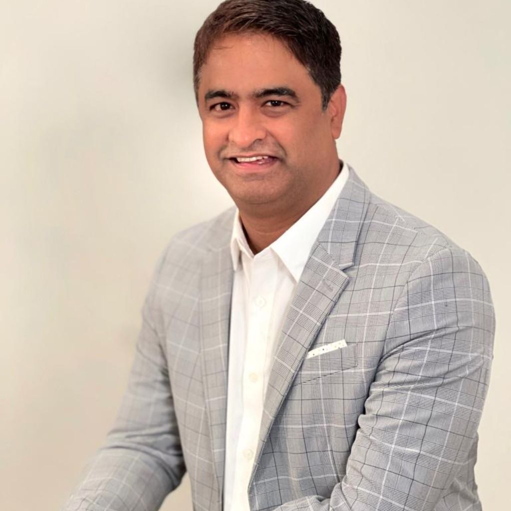 realtor photo